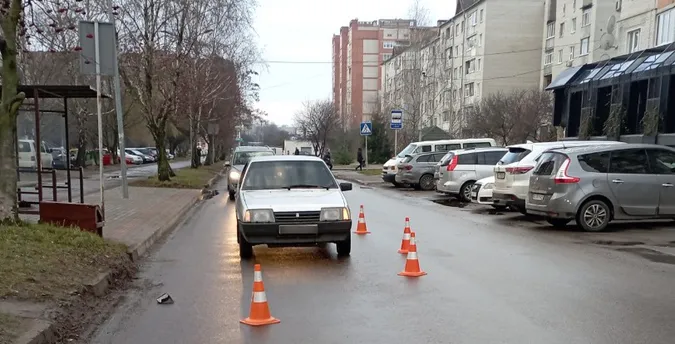 У Луцьку під колеса ВАЗу потрапила 42-річна пішохідка (фото)