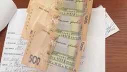 Заступник начальника Маневицької колонії "попався" на хабарі (фото)