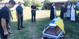 На Волині в останню дорогу провели Героїв Юрія Джуля та Василя Шилюка (фото)