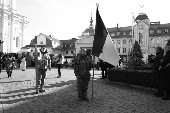 У Луцьку попрощалися із загиблим на Запоріжжі Богданом Войтюком (фото)