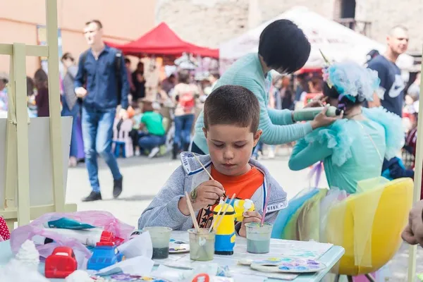 «Смугастий носоріг» вирушає на Lutsk Food Fest*
