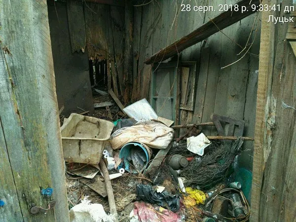 У старій частині Луцька влаштували смітник (фото) 
