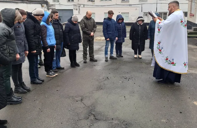 У Луцькому СІЗО освятили каструлю води (фото)