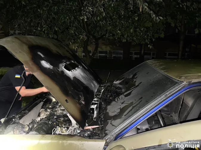На Рівненщині затримали чергового палія військових авто (фото)