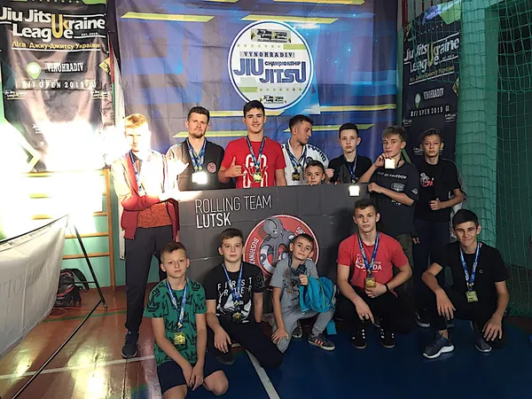 Луцькі спортсмени вибороли «золото» і «срібло» на чемпіонаті з джиу-джитсу (фото)