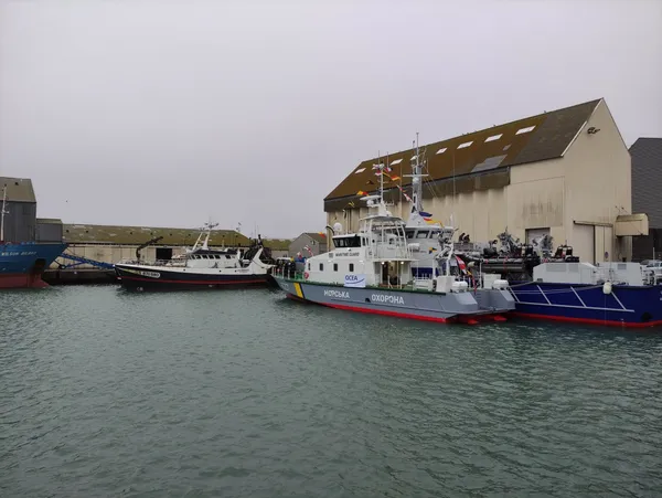 У Франції спустили на воду перший катер для охорони морських кордонів України (фото, відео)