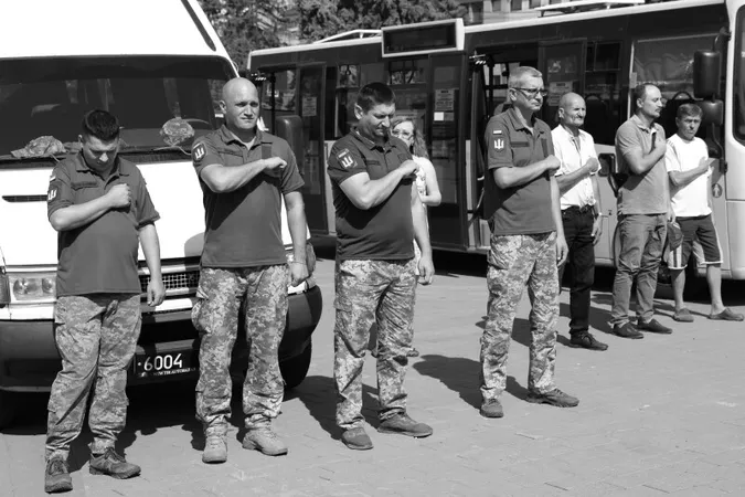У Луцьку попрощалися із загиблим на Донеччині снайпером Віталієм Ващуком (фото)