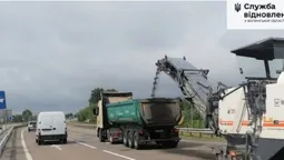 Від Ковеля до ПП «Ягодин – Дорогуськ» ремонтують дорогу (фото)