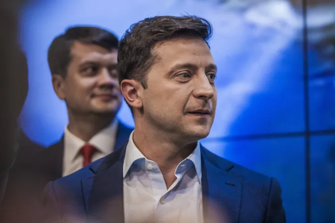 Призначили інавгурацію Володимира Зеленського: як голосували волинські нардепи