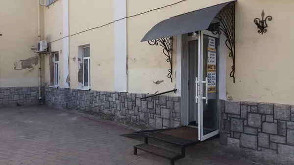 #Сім_сорок.  НедоРИГАний Луцьк: вікна