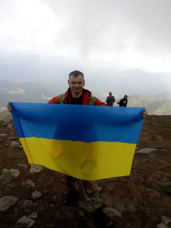 Фейсбук у синьо-жовтих прапорах: волиняни вітають зі святом (фото)