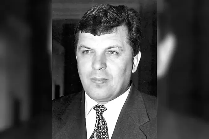 Помер екснардеп, який голосував за Конституцію України