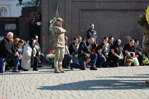 У Луцьку попрощалися із 34-річним воїном Станіславом Ходаковським (фото)