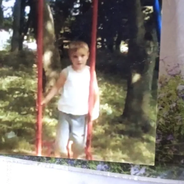 Пішов гуляти і не повернувся: на Волині зник другокласник (фото)