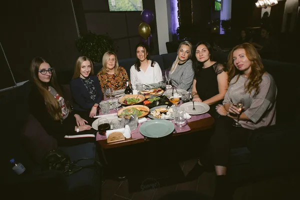 Як у «Промені» відкривали караоке: фоторепортаж*