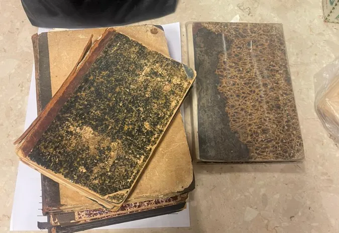 Через «Устилуг» намагалися вивезти за кордон 15 стародруків (фото)