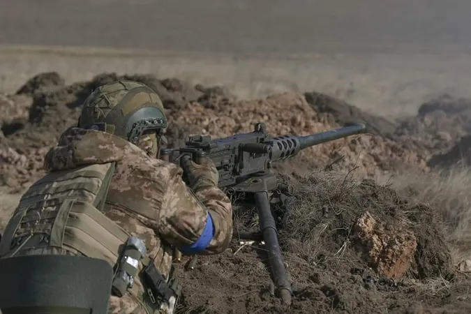 Ворог продовжує наступати на Бахмутському напрямку, – Генштаб