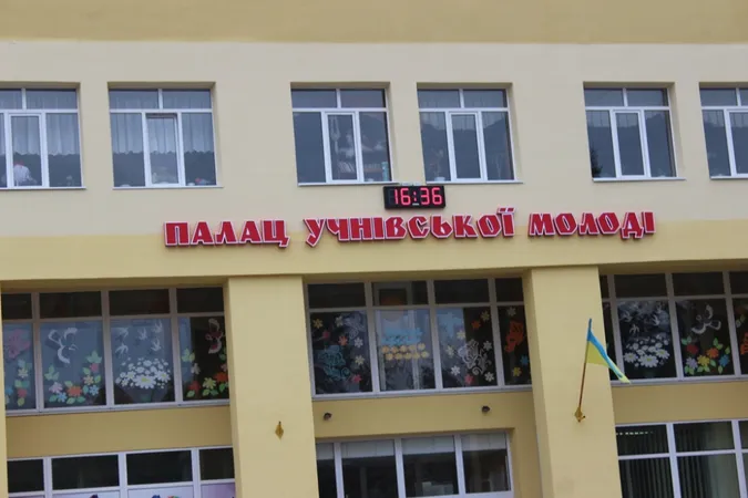 Для Палацу учнівської молоді хочуть купити автобус за 3 мільйони гривень