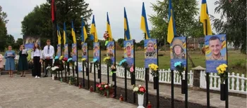 У громаді на Волині відкрили Алею Пам’яті та Слави полеглих захисників (фото)