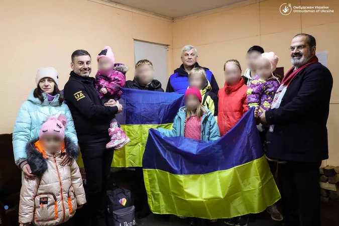 Україна повернула ще 11 дітей з Росії та окупованих територій (фото)