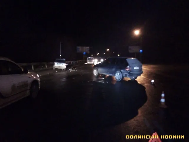 У Луцьку водійка з дитиною в салоні протаранила легковик, – очевидці (фото, відео)