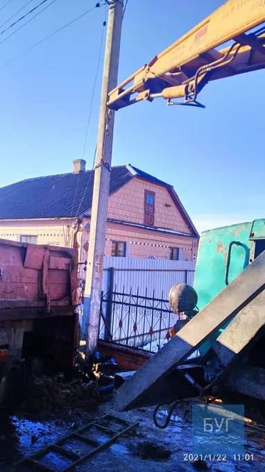 Лікарня в Іваничах вже другий день живе без води (фото)
