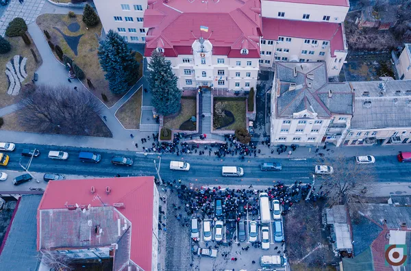 Показали свіжі фото Центрального ринку з висоти пташиного польоту (фото)