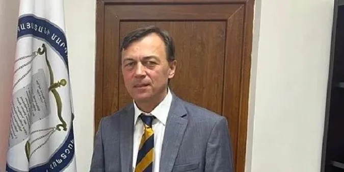 У Вірменії загинув в.о. посла України Олександр Сенченко
