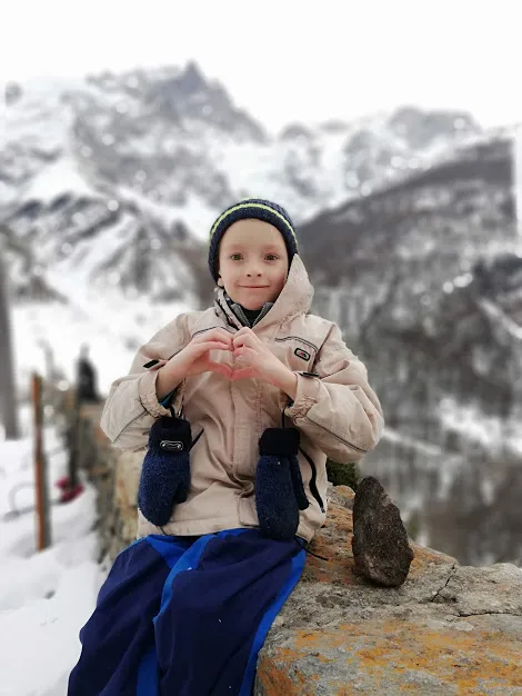 Мама по вайберу, або Щасливий лучанин, який сам виховує дітей