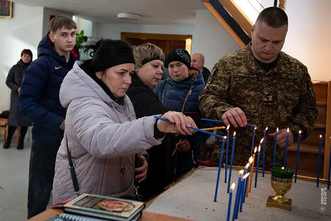 На Волині рідним полеглих гвардійців передали державні нагороди (фото)