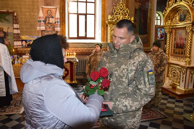 Рідним загиблих прикордонників з Волині вручили їхні посмертні нагороди