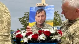 На Волині попрощалися з Героєм Олександром Грабовим (фото)