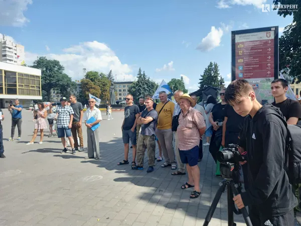 До Луцька доїхав великий християнський автопробіг проти наркотиків (фото)
