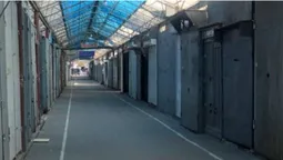 Центральний ринок у Луцьку пішов на карантин (фото)