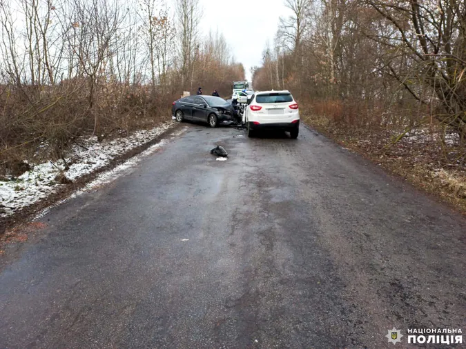 Немовля – у реанімації: п'яний лучанин потрапив у ДТП на Рівненщині (фото)