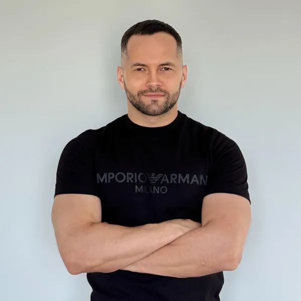 Фітнес-тренер Юрій Попко