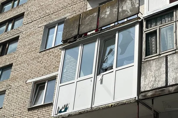 Один з пошкоджених під час негоди балконів