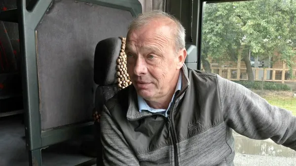 Щодня до 10 тисяч людей: на Волині збільшився пасажиропотік через кордон із Польщею (фото, відео)