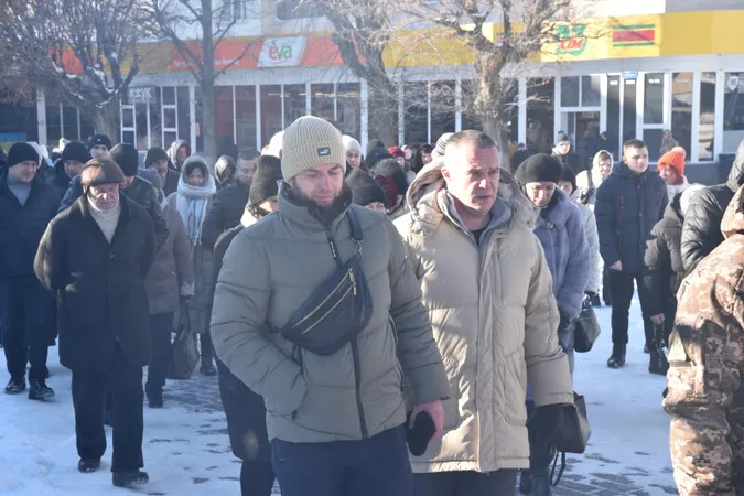 У Луцьку попрощалися із загиблим на Донеччині Віталієм Майсузенком (фото)