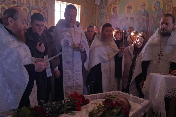Лишилися діти та дружина: на Волині провели у засвіти захисника Віталія Згоранця