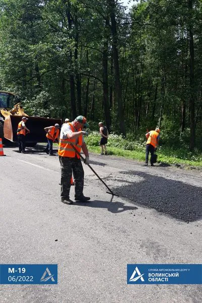 Ратне – Секунь: на Волині ремонтують ділянку автодороги М-19 (фото)