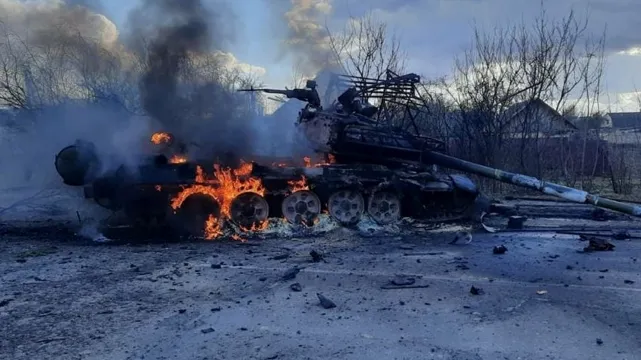 Ворог зазнає втрат і поповнює боєзапаси, – Генштаб