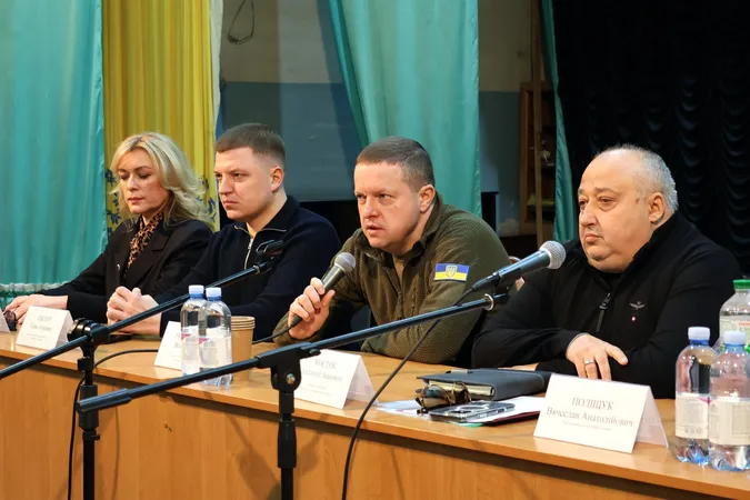 Іван Рудницький відвідав Рожищенську, Копачівську та Доросинівську громади: про що говорив з мешканцями (фото)