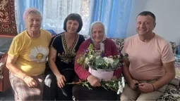 Дочекалася 60 правнуків: довгожителька з Волині відзначила 90-річчя  (фото)