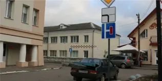 У Горохові змінили рух на двох вулицях: що потрібно знати водіям (фото)