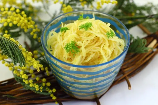 Маринований дайкон