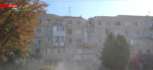 «Я хочу до себе додому»: як лучани повертаються у домівки після атаки шахеда (відео)
