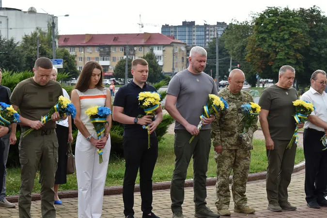 У Луцьку відзначили День української державності (фото)