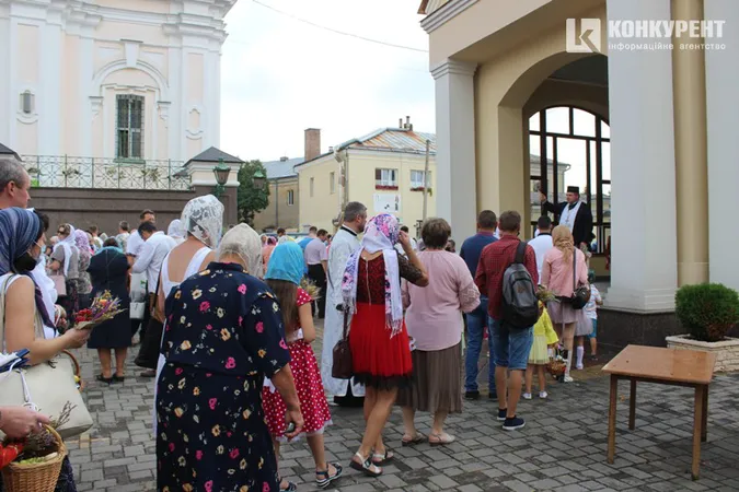 Як у Луцьку святкували Яблучний Спас (фото, відео)