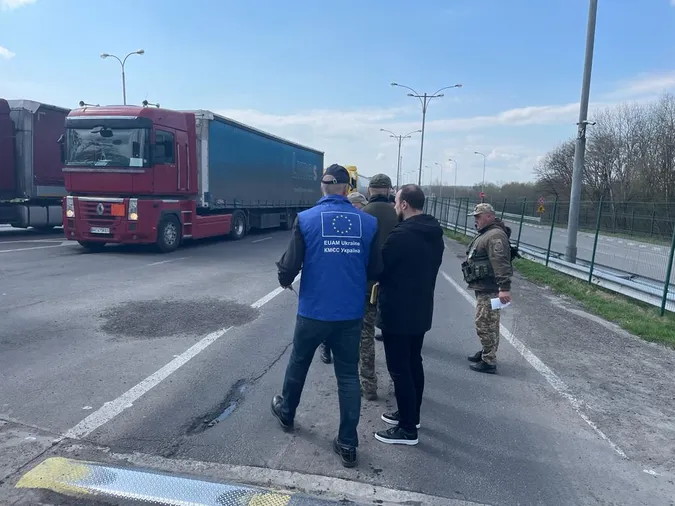 У пункті пропуску «Ягодин» побували представники EUAM (фото)